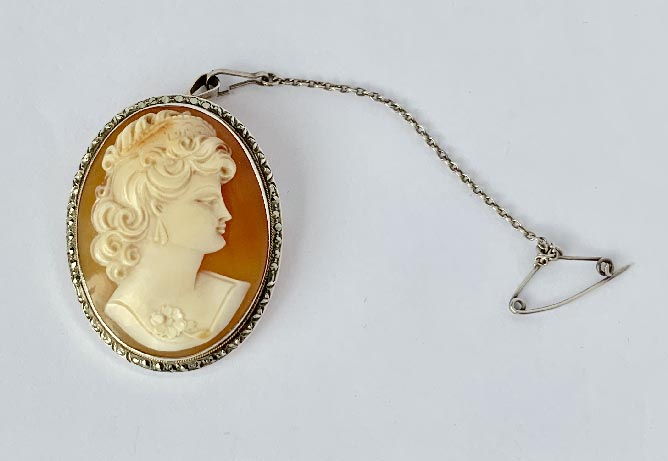 vintage signed Italian .800 silver and marcasites cameo brooch